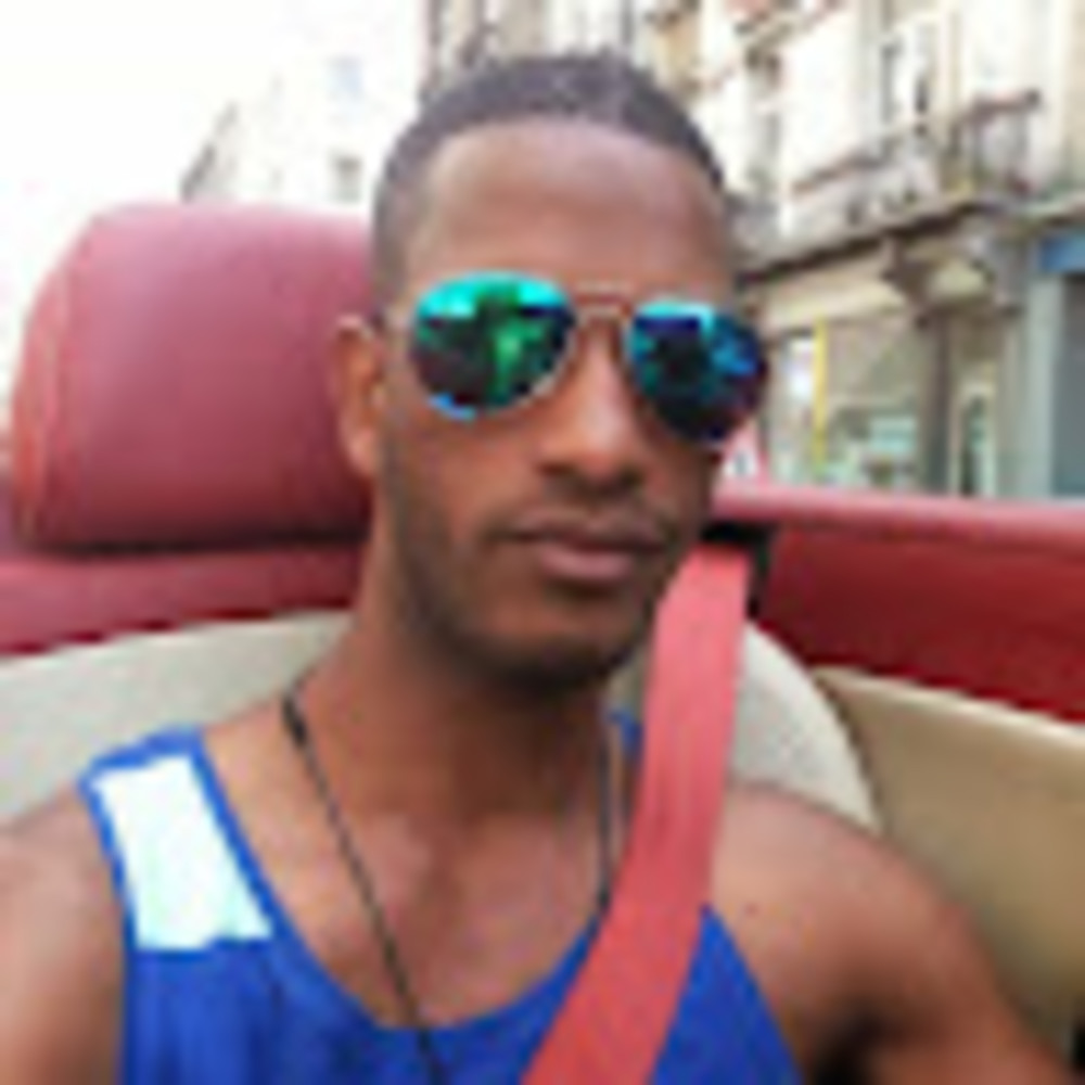 Meet your Posher, Alhaji issa